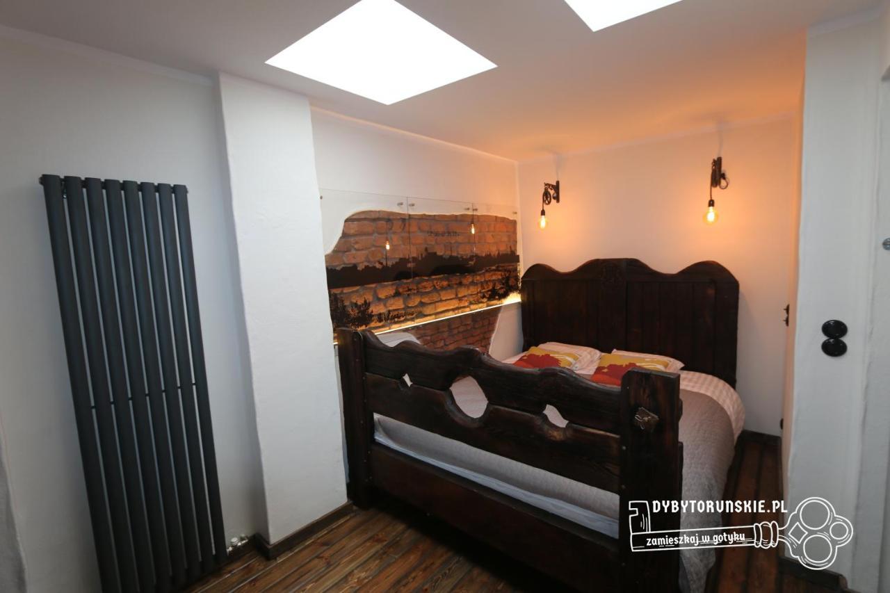 Gotyk Na Dotyk Z Tarasem Na Dachu Apartment Torun Luaran gambar