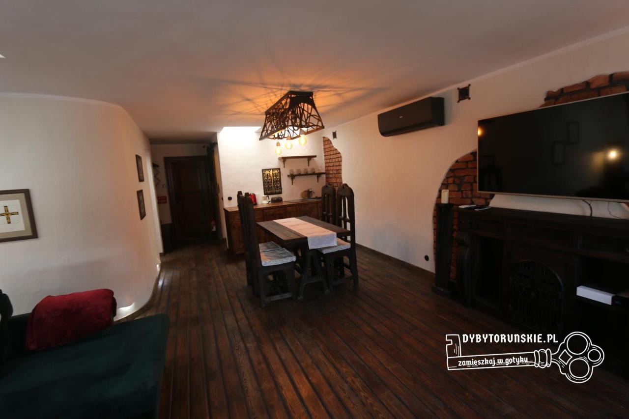 Gotyk Na Dotyk Z Tarasem Na Dachu Apartment Torun Luaran gambar