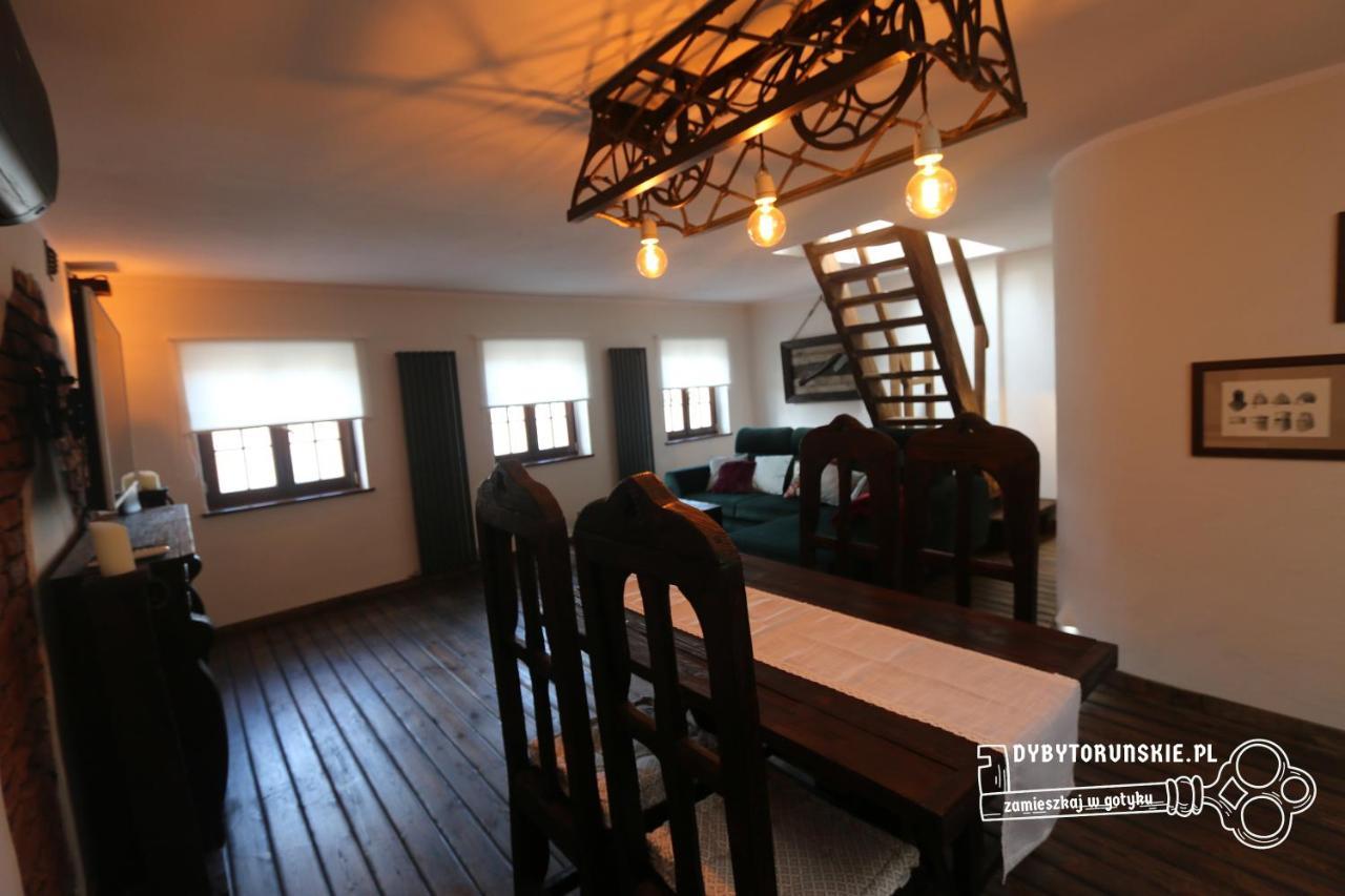 Gotyk Na Dotyk Z Tarasem Na Dachu Apartment Torun Luaran gambar