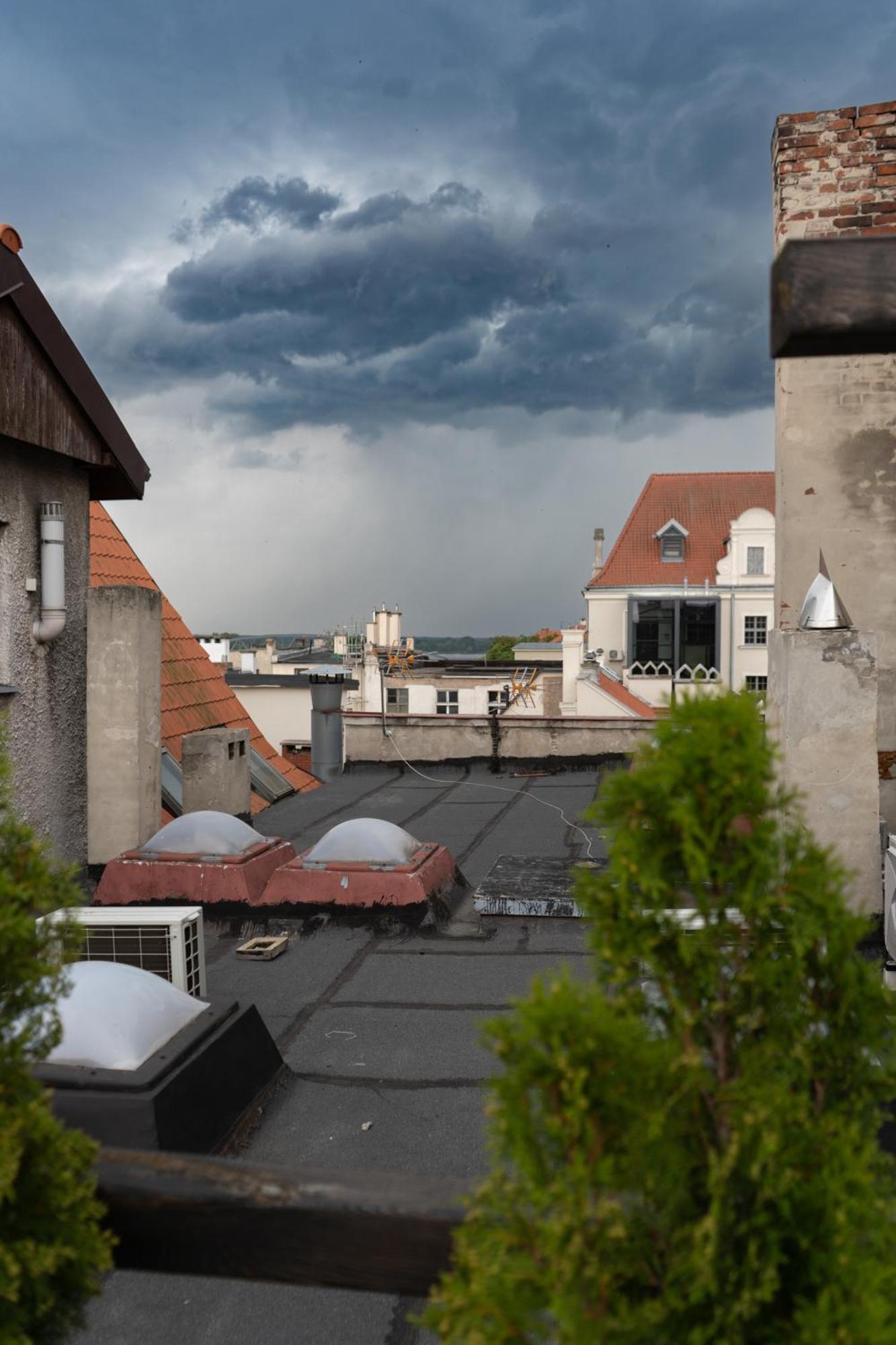 Gotyk Na Dotyk Z Tarasem Na Dachu Apartment Torun Luaran gambar