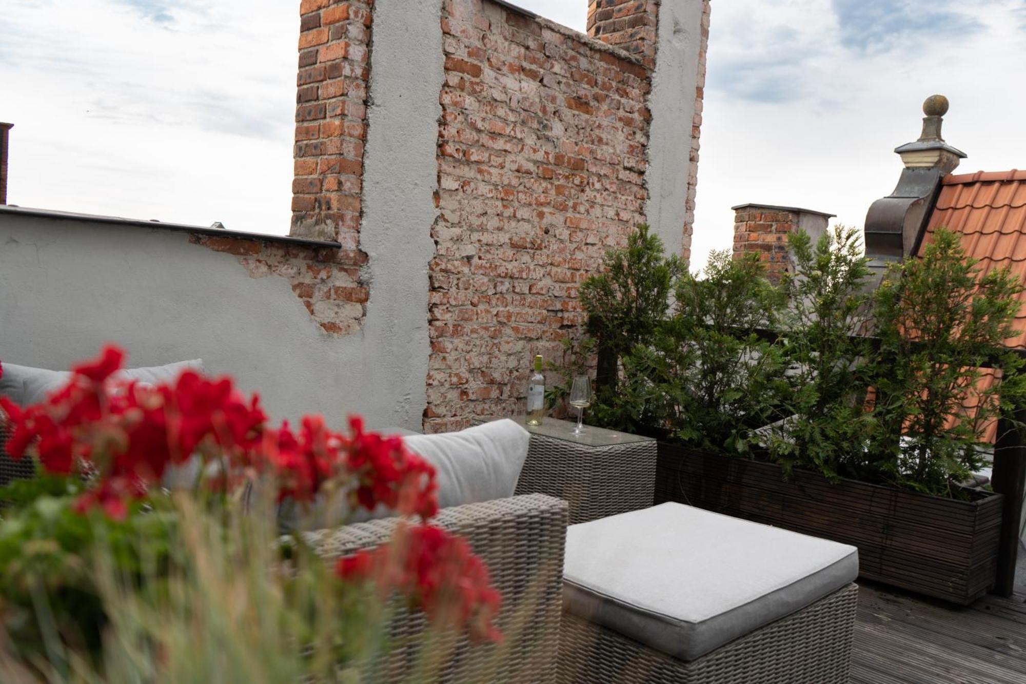 Gotyk Na Dotyk Z Tarasem Na Dachu Apartment Torun Luaran gambar